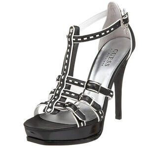 GUESS Women's Taxi Platform‎ Sandal Black White 7